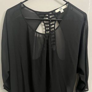 Ya Black Flowy Top L